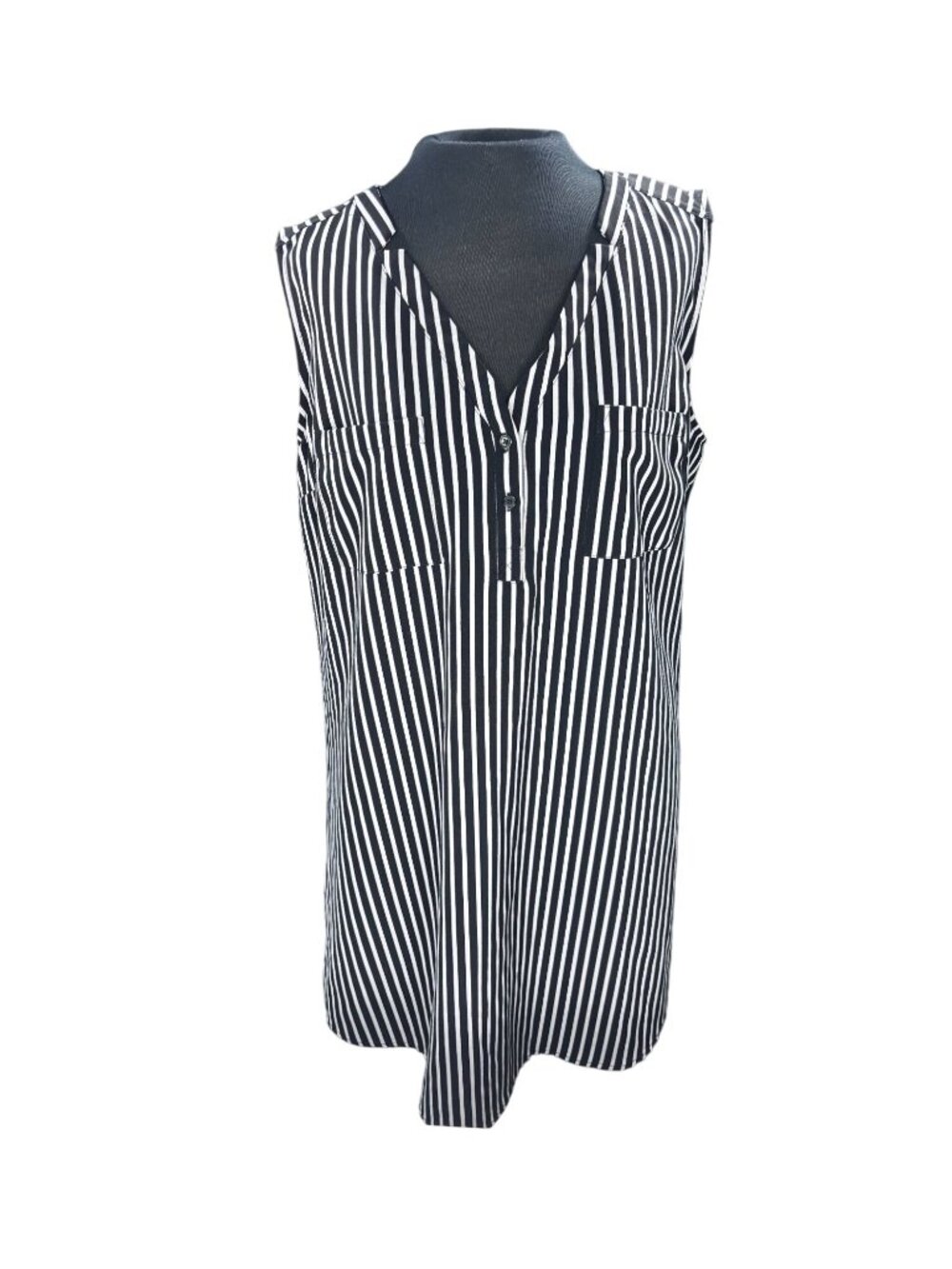New York & Company Black & White Striped Sleeveless Blouse With Button Detail Si